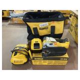 Dewalt Jigsaw 20 V includes battery, charger and