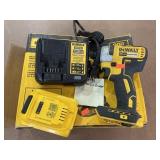 Dewalt Quarter inch impact driver includes