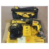 Dewalt Drywall screw gun kit includes charger