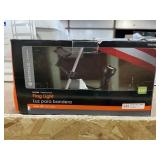 Portfolio flag light