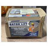 Gator lift panel carrier