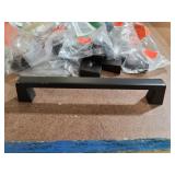 160mm pull, Black Bronze, 9 ct