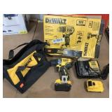 3/8 in 10 mm drill/driver kit, 2 batteries, 1