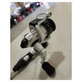 Abu Garcia Avrtice5 reel attached to rod handle,
