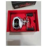 Johnny Morris Platinum Signature Series reel,