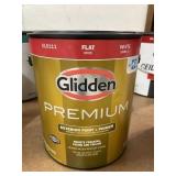 1 gallon Glidden exterior paint flat white