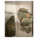 Unakite (salad and rock) 2 lbs 3.2 oz