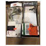 Delta pivoting toilet paper holder (2)