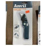 Compact quick change folding knife