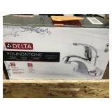 Delta single handle centerset bathroom