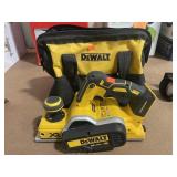 Dewalt 20 volt planer broken blade and mount no