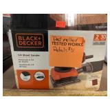 Black & Decker 1/4 sheet Sander