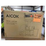 Slow juicer