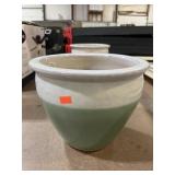 9.5 inch pottery planter