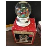 Pfaltzgraff Snow Globe