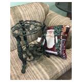 Plant stand in Santa pillow