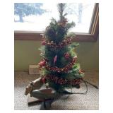 Holiday Tree 2 Foot, Wooden Decor