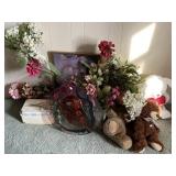 Plush Toys, Sun Catchers, Silk Flowers
