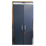 Black & Decker Cabinet 31x20x76 Has Keys Needs