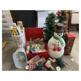 Holiday Trees & Decor, Ribbon, Lights, Villages,