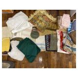 Table Cloths, Cloth Napkins, Linens