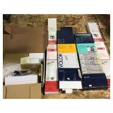 Kingston Bath Faucet, Blinds