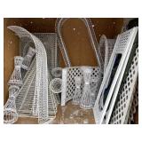 Wicker Arbors, Pedestals