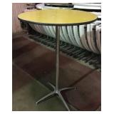 1-30x39/30x28 Inch Pedestal Table Has 2 Size