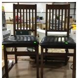 2 Folding Straight Chairs