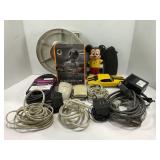 LARGE LOT OF ASSORTED CABLES AND ITEMS - COMPUTER