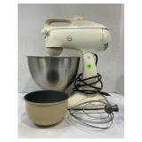 KITCHENAID MODEL 3-C ELECTRIC MIXER WITH BOWL