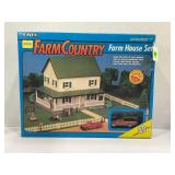ERTL FARM COUNTRY FARM HOUSE SET IN ORIGINAL BOX
