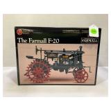 ERTL 1/16 PRECISION SERIES MCCORMICK DEERING F-20