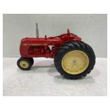 ERTL 1/16 COCKSHUTT 50 RED NARROW FRONT TRACTOR IN