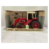 ERTL 1/16 INTERNATIONAL 1586 DIESEL TRACTOR WITH