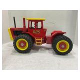 SCALE MODELS 1/16 VERSATILE 825 ARTICULATED 4WD