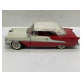DANBURY MINT 1/24 1955 OLDSMOBILE SUPER 88 WHITE &