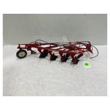 PRECISION 1/16 INTERNATIONAL 5 BOTTOM STEERABLE