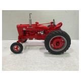 YODER MODELS 1/16 IH MCCORMICK FARMALL SUPER M-TA