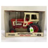 ERTL 1/16 INTERNATIONAL 1468 CAB OVER TRACTOR V8