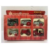 ERTL 1/64 INTERNATIONAL HARVESTOR HISTORICAL TOY