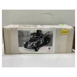 HAMILTON 1/24 1947 DODGE FARMALL MCCORMICK PICKUP