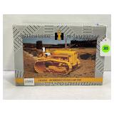 ERTL 1/16 INTERNATIONAL TD-340 DIESEL CRAWLER