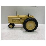 ERTL 1/16 COCKSHUTT 570 DIESEL NARROW FRONT