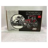 ERTL 1/16 CASE INTERNATIONAL MAGNUM 7250 MARK 50