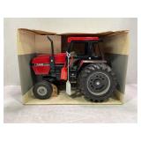 ERTL 1/16 CASE INTERNATIONAL 2594 DIESEL CAB OVER