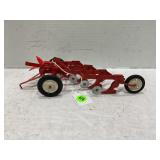 TRU-SCALE 1/16 4 BOTTOM ADJUSTABLE TRAILING PLOW