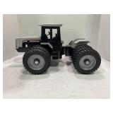 SCALE MODELS 1/16 AGCO STAR 8425 ARTICULATED