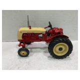 ERTL 1/16 COCKSHUTT BLACKHAWK 20 WIDE FRONT RED W/