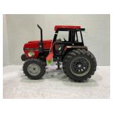 ERTL 1/16 CASE INTERNATIONAL 3294 DIESEL TRACTOR